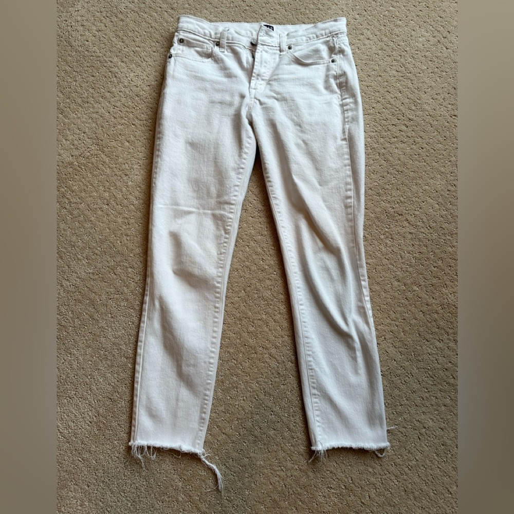 Ladies Gap jeans